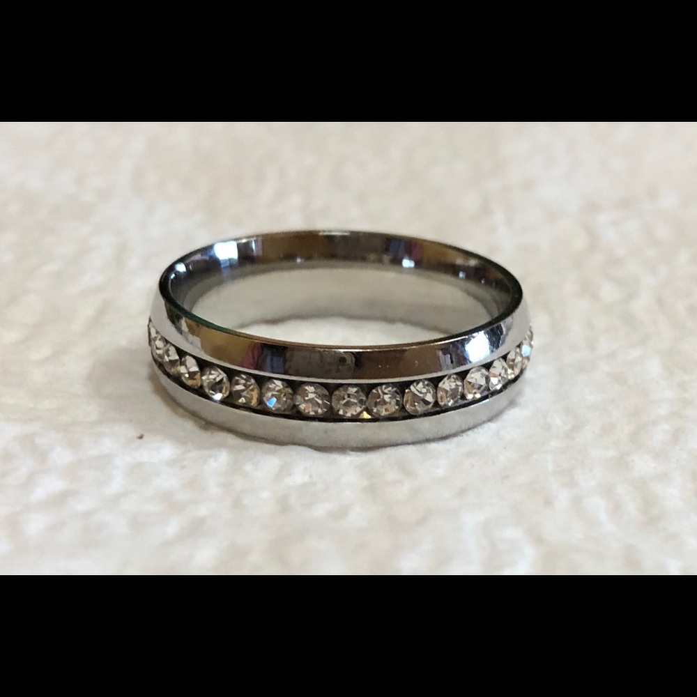 New Unisex Eternity Crystal Steel Ring Size 10.5 - Picture 1 of 7
